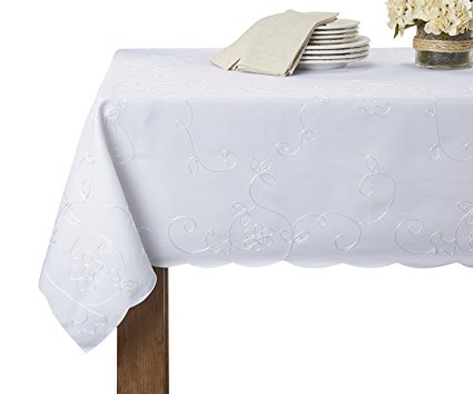 Violet Linen Dublin Embroidered Design Oblong/Rectangle Tablecloth, 72